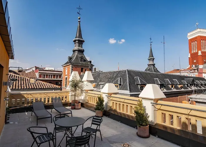 Plaza Mayor Suites&Apartments